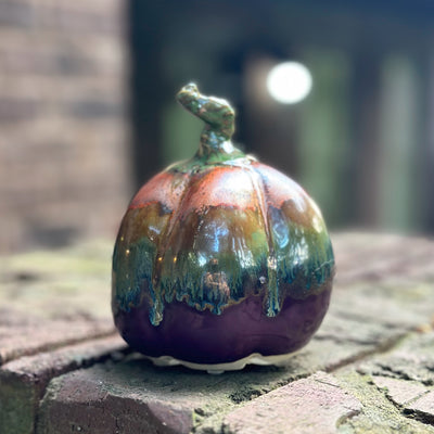 Small Plum & Copper Pumpkin