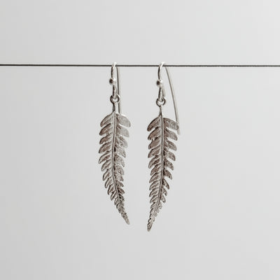 Single Leaf earrings