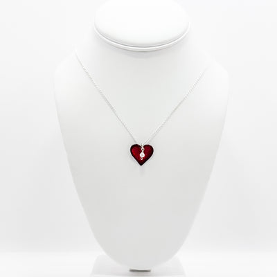 Enamel copper heart pendant with pearl necklace