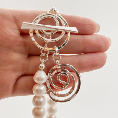 White Pearl Double Swirl necklace