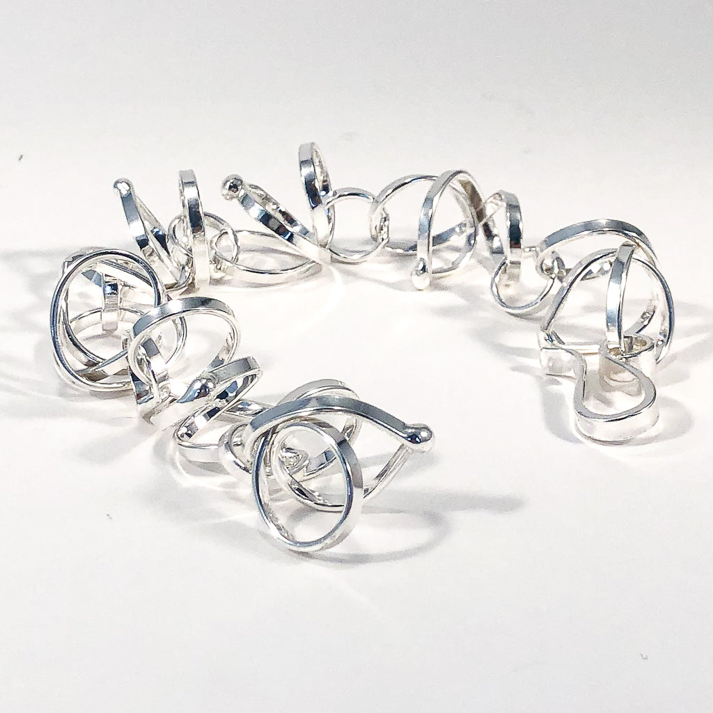 Nifty Loop Waxed silk thread Bracelet - Shop CURLY CURLY Bracelets