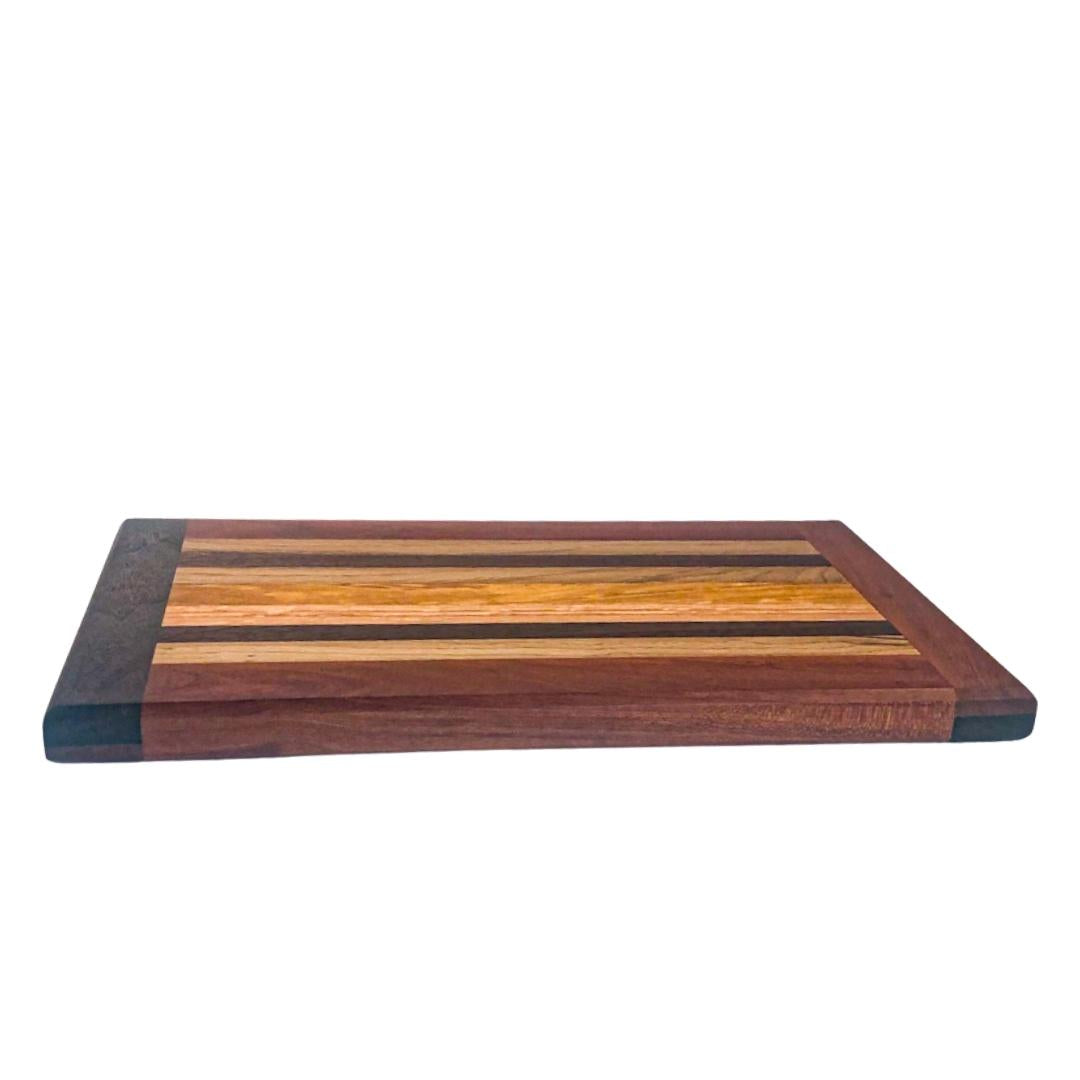 Cherry and Walnut with Handle Cutting Board – Rockford Woodcrafts